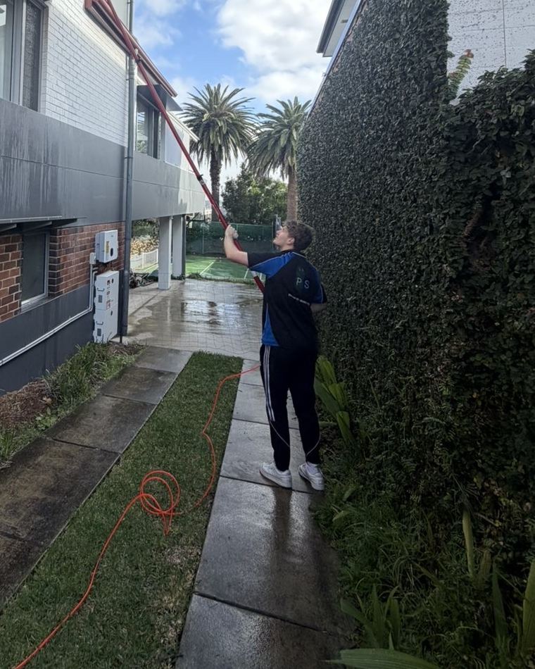 Exterior Window Cleaning
